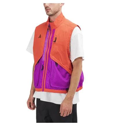 Nike ACG Vest (Rot / Lila)