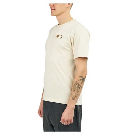 Carne Bollente Couple Calendar T-Shirt (Beige)