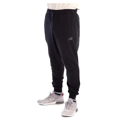 New Balance MP73543 Athletics Knit Pant (Schwarz)