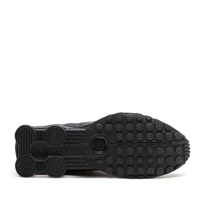 Nike Shox R4 (Schwarz)