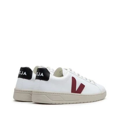 Veja WMNS URCA CWL (Weiß / Rot)