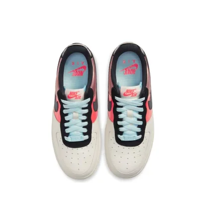 Nike WMNS Air Force 1 Low 'Red Bronze' (Weiß / Rot)