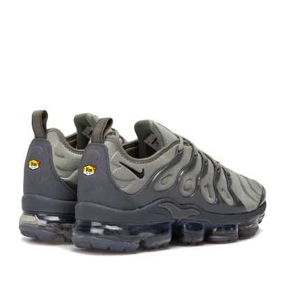 Nike Air VaporMax Plus (Olive)