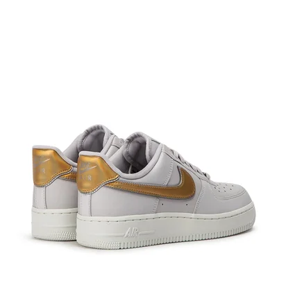 Nike Wmns Air Force 1 '07 Low ''Metallic'' (Grau)