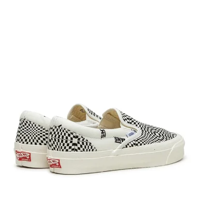 Vans Vault UA OG Classic Slip-On LX (Weiß / Schwarz)