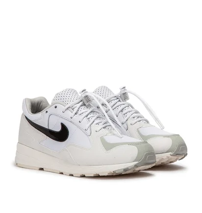 Nike x Fear of God Air Skylon II (Weiß / Schwarz)