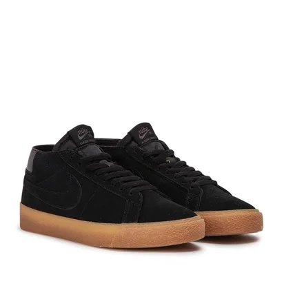 Nike SB Zoom Blazer Chukka (Schwarz)