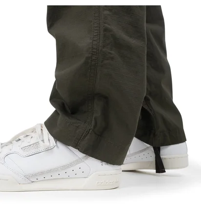 Carhartt WIP Regular Cargo Pant (Olive)