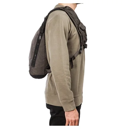 Stone Island GD Compact Nylon One-Shoulder (Olive)