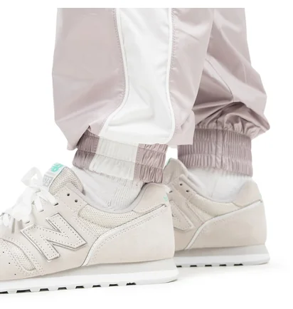 New Balance WMNS Athletics Woven Pants (Hellrosa)