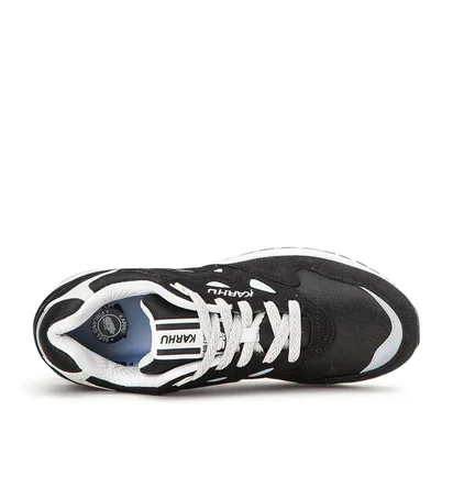 Karhu Legacy 96 (Schwarz)