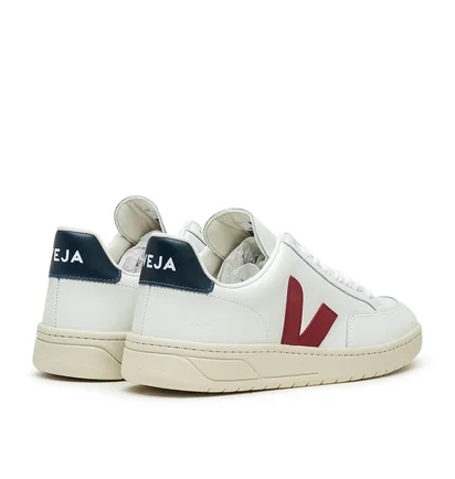 VEJA Pack Man V-12 Leather Extra (Weiß / Rot)