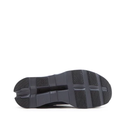On WMNS Cloudmonster Lumos (Schwarz)