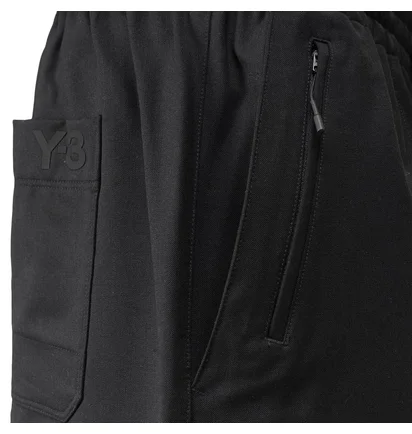 adidas Y-3 Classic Refined Wool Stretch Tailored Shorts (Schwarz)