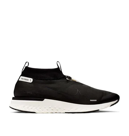 Nike React City (Schwarz / Weiß)