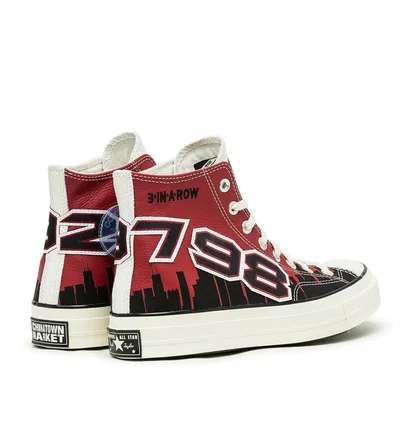 Converse x Chinatown Market 'Bulls Championship Jacket' Chuck 70 Hi (Rot / Schwarz)