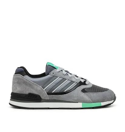 adidas Quesence (Grau / Schwarz)