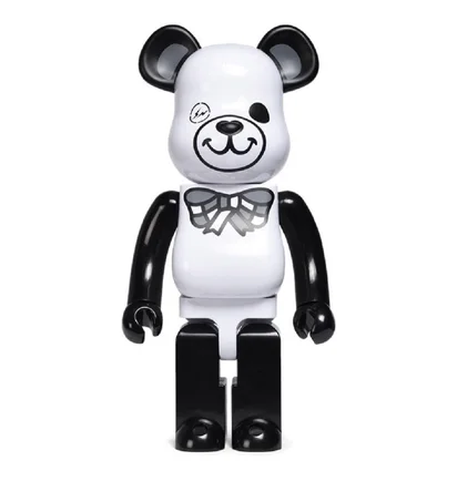 Medicom 1000% Freemasonry x Fragment Design Be@rbrick Toy (Weiß / Schwarz)