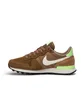 Nike WMNS Internationalist (Braun)