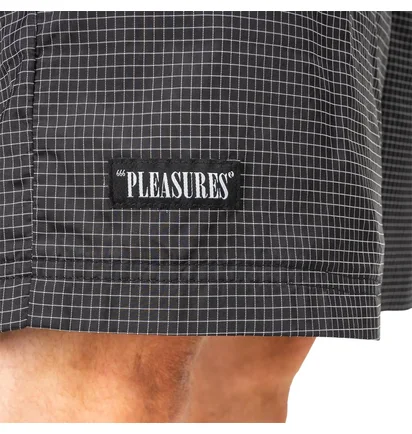 Pleasures Brick Active Shorts (Schwarz)