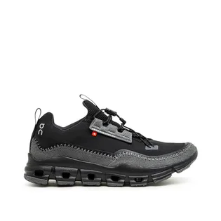 On WMNS Cloudaway (Schwarz)