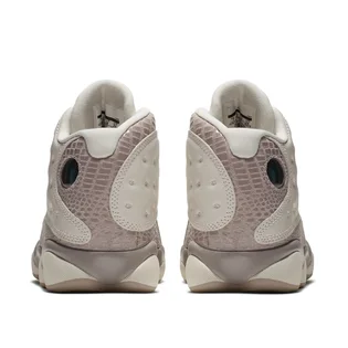 WMNS Air Jordan 13 Retro (Beige)