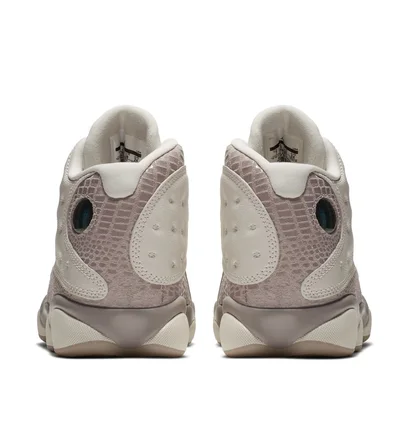 WMNS Air Jordan 13 Retro (Beige)