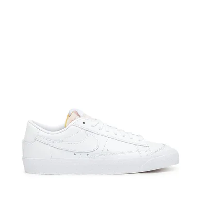 Nike W Blazer Low 77 (Weiss)