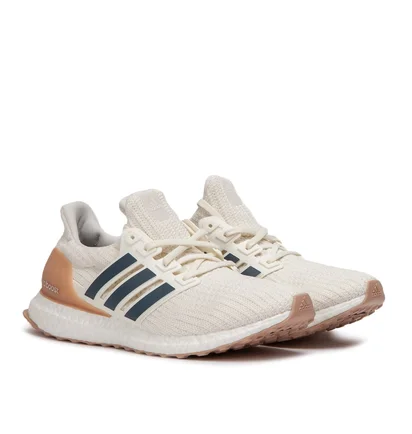 adidas Ultra Boost (Beige / Weiß)