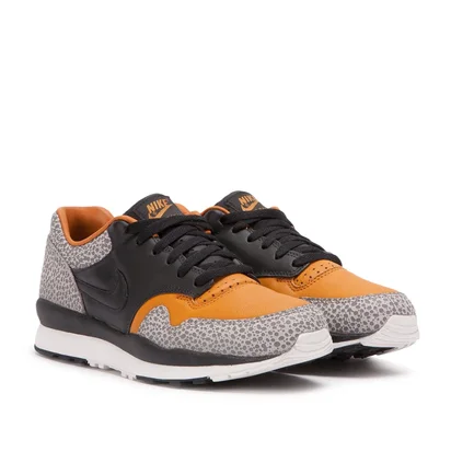 Nike Air Safari OG QS (Schwarz / Braun)