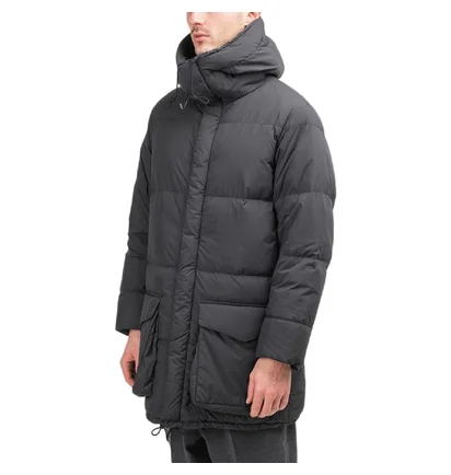 Snow Peak Recycled Nylon Ripstop Down Coat (Schwarz)