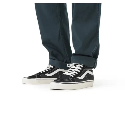Carhartt WIP Lawton Pant (Petrol)