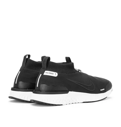 Nike React City (Schwarz / Weiß)