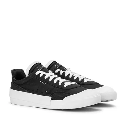 Nike Drop Type LX (Schwarz / Weiß)