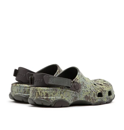 Crocs All Terrain Moss Clog (Oliv / Multi)