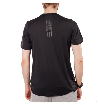UNDEFEATED x adidas Super Nova SS Tee (Schwarz)