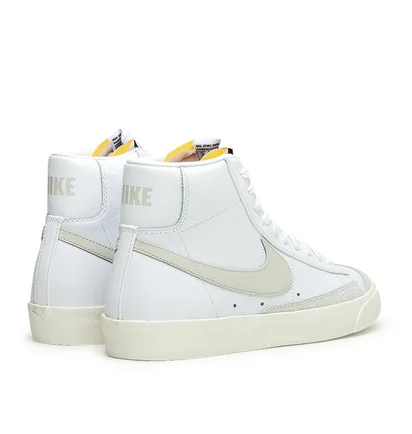 Nike Blazer Mid '77 Vintage 'Light Bone' (Weiß)