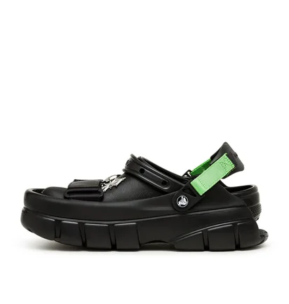 Sankuanz x Crocs Classic Clog (Schwarz)