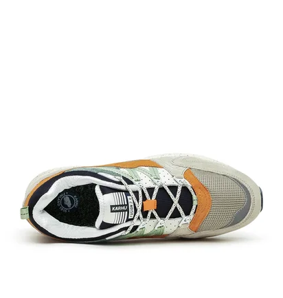 Karhu Fusion 2.0 Shirin Yoku Pack (Hell Grau / Multi)