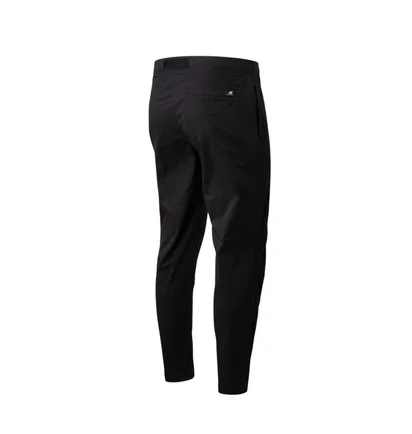 New Balance MP01504 BK Athletics Woven Pant (Schwarz)