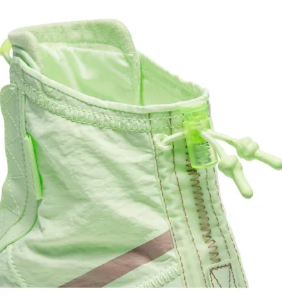 Nike WMNS Air Force 1 Shell (Neon Grün)