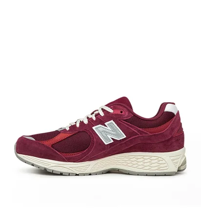New Balance M2002RHA 'Higher Learning Pack' (Rot)