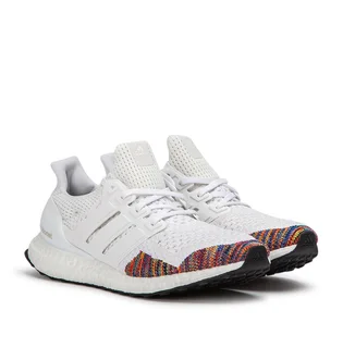 adidas UltraBoost ''Legacy Pack'' (Weiß / Multi)