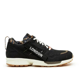 adidas ZX 8000 'Out There' (Schwarz / Weiß / Olive)