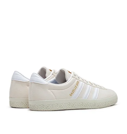 adidas Gazelle Spezial (Beige)