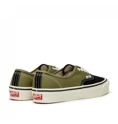 Vans Vault UA OG Authentic LX (Olive / Schwarz)