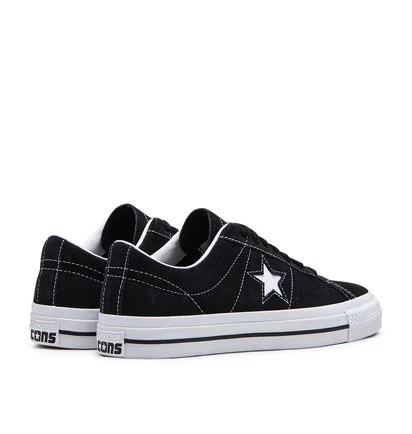 Converse One Star OX (Schwarz / Weiß)