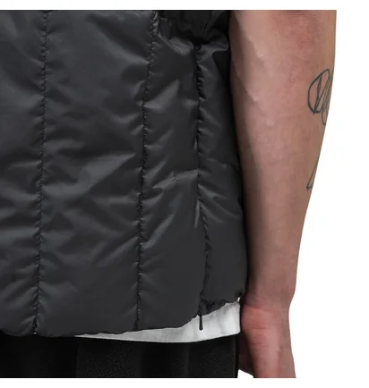 Snow Peak Recycled Middle Down Vest (Schwarz)