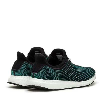 adidas x Parley Ultraboost DNA (Schwarz / Weiß)