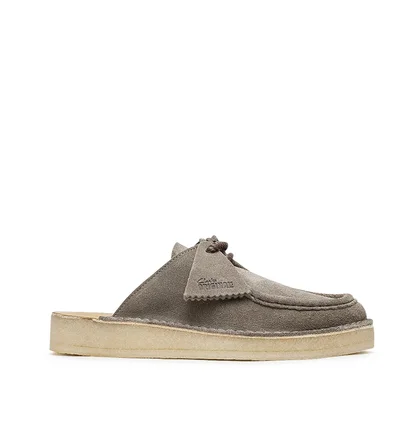 Clarks Originals WMNS Desert Nomad Mule (Grau)